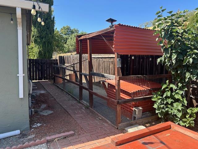731 Gleneagle Avenue, Hayward CA: https://media.crmls.org/mediaz/d1a2be9f-82ab-4740-bfaf-a329f4003ef6.jpg