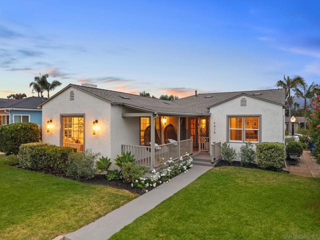 4618 Monroe Avenue, San Diego CA: https://media.crmls.org/mediaz/d1a38bad-0ba1-4926-be4a-575a1fa8fff6.jpg