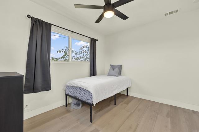 231 Cananea Street, Vista CA: https://media.crmls.org/mediaz/d1a410e6-c91d-46b4-846d-ba3cb057ab93.jpg