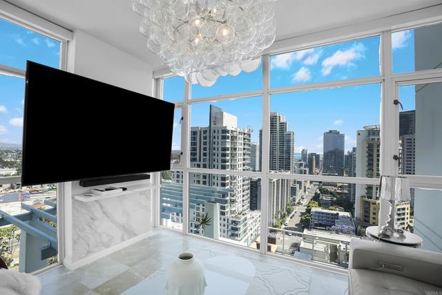 Detail Gallery Image 10 of 36 For 850 Beech St #1901,  San Diego,  CA 92101 - 2 Beds | 2 Baths