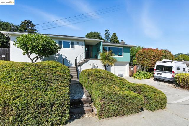 4503 Gregory Way, Richmond CA: https://media.crmls.org/mediaz/d1a4b735-d459-4b71-963d-14d135a0d5d5.jpg