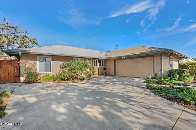 3359 Ridden Street, Camarillo CA: https://media.crmls.org/mediaz/d1a5b2bb-615a-4fab-9333-9fe65f44927f.jpg
