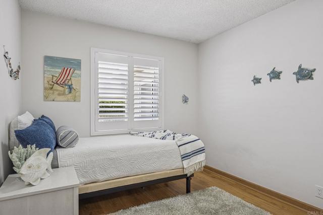 Detail Gallery Image 22 of 38 For 3925 Linmar Ln, Carlsbad,  CA 92008 - 3 Beds | 2 Baths