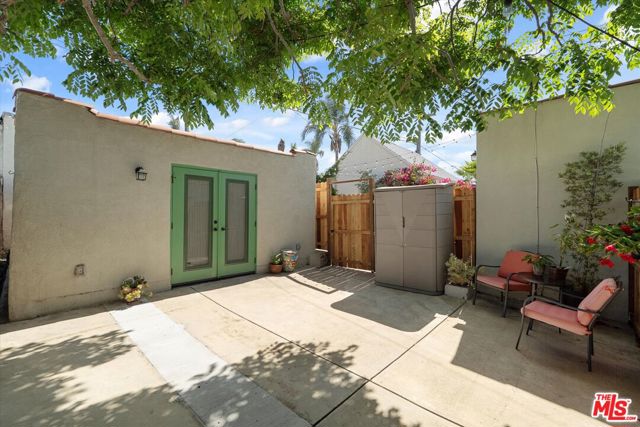 3156 W 74th Street, Los Angeles CA: https://media.crmls.org/mediaz/d1a75204-3329-45e9-9380-65f7ac9312ae.jpg