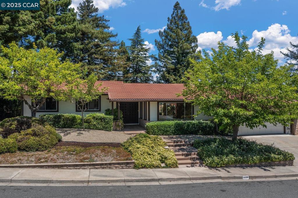 140 Warfield Drive