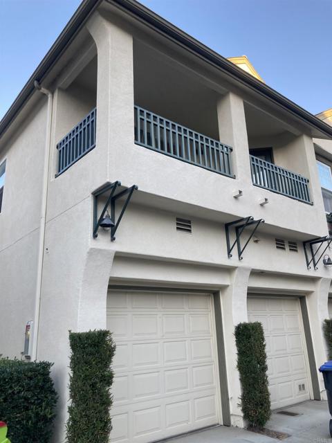 Detail Gallery Image 5 of 38 For 16941 Meadowlark Ridge Rd #1,  Rancho Bernardo (San Diego),  CA 92127 - 2 Beds | 2 Baths