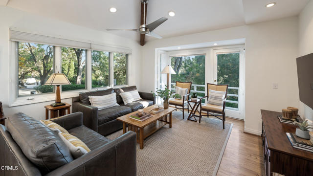 1460 Virginia Road, San Marino CA: https://media.crmls.org/mediaz/d1aac30c-32e2-4e09-8fea-55e2fc114a86.jpg