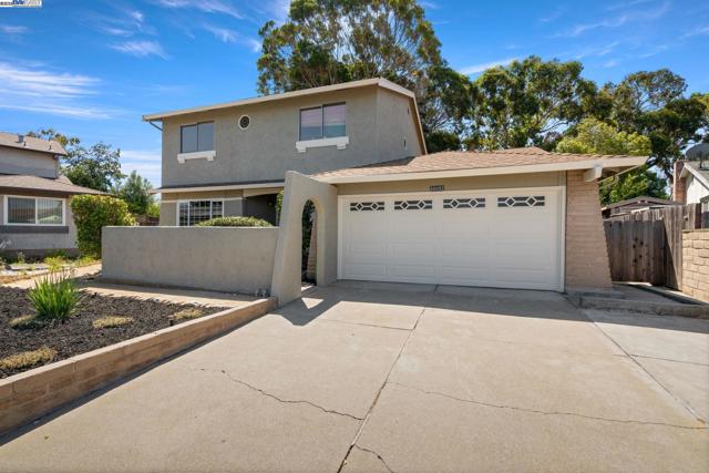 36092 Blair Pl, Fremont CA: https://media.crmls.org/mediaz/d1aada4a-e34d-4a68-9173-cfd344a27b3e.jpg