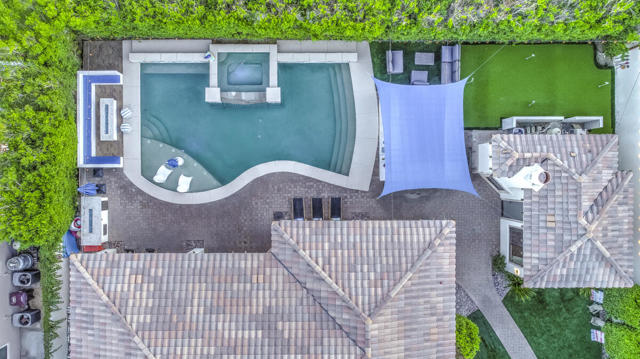 81107 Carefree Drive, Indio CA: https://media.crmls.org/mediaz/d1ae4c46-1f7b-47ec-b8a8-9650a52d862b.jpg