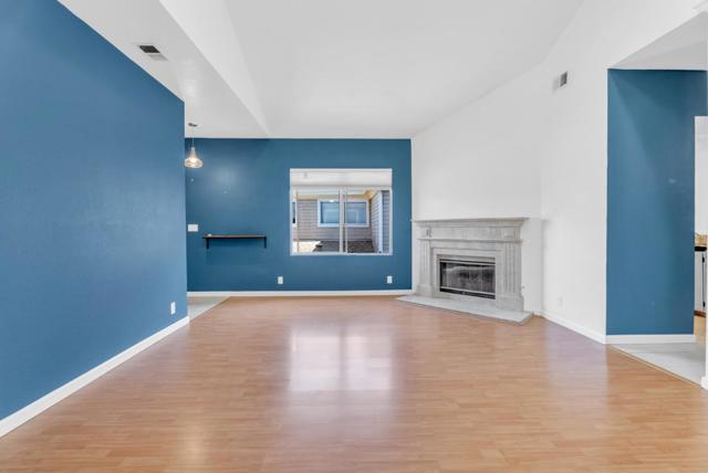 819 15th Street, Oakland CA: https://media.crmls.org/mediaz/d1ae64b0-c645-4852-9c14-3d28e395d126.jpg
