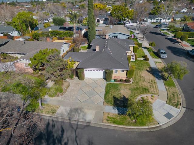 Image 14 of 21 For 1315 Whitegate Avenue