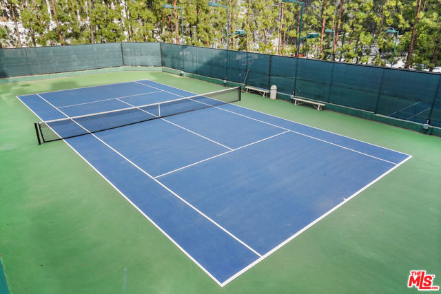 2102 Century Park Lane, Los Angeles CA: https://media.crmls.org/mediaz/d1b0ad91-a288-471d-b32c-ee30842a1671.jpg