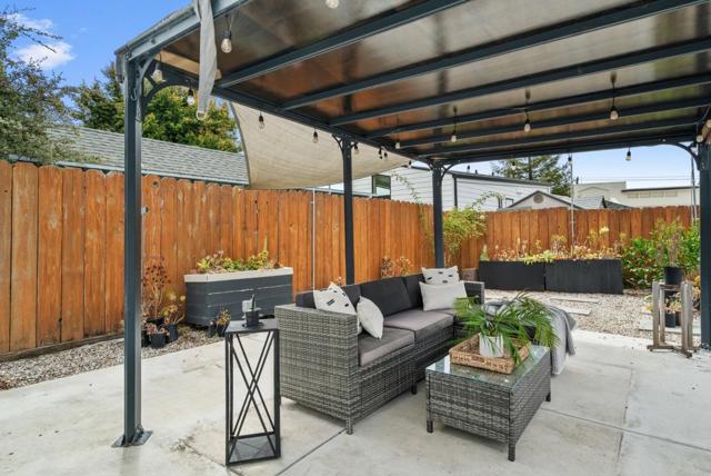 3080 Eleanor Way, Santa Cruz CA: https://media.crmls.org/mediaz/d1b13b72-68a5-418c-bdba-dde45f6ca223.jpg