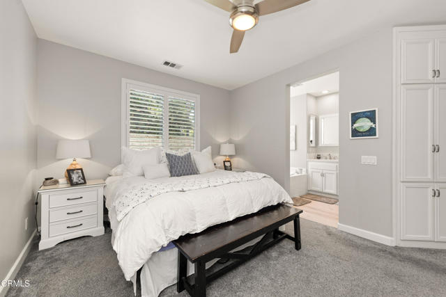 5091 Via Fresco, Camarillo CA: https://media.crmls.org/mediaz/d1b1e890-b865-414b-bd87-b89c404f2de1.jpg