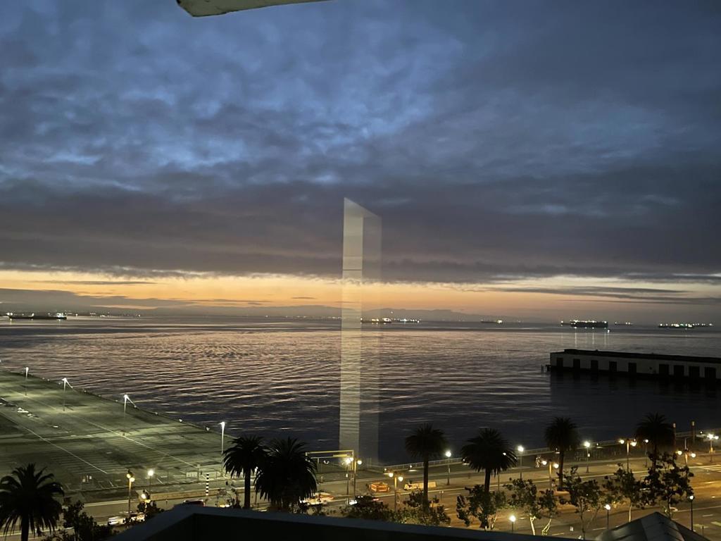 https://media.crmls.org/mediaz/d1b2011d-9534-43ad-a2e4-9fe9730f32cf.jpg?preset=X-Large