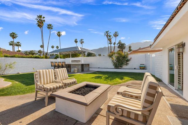 2943 Guadalupe Road, Palm Springs CA: https://media.crmls.org/mediaz/d1b60555-2b79-4974-a9ad-54eba246fc84.jpg