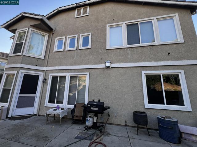 4045 Galenez Way, Antioch CA: https://media.crmls.org/mediaz/d1b70e7e-39df-4de5-87d3-1bdc2a8ae44c.jpg