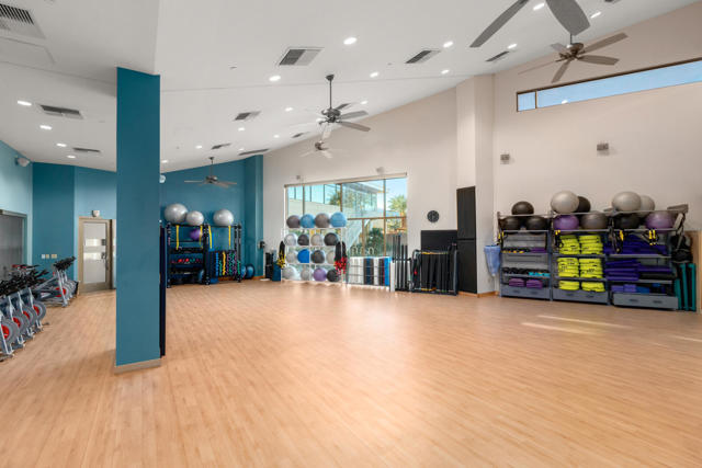 61436 Topaz Drive, La Quinta CA: https://media.crmls.org/mediaz/d1b7aee5-9871-4923-898c-604815dbca02.jpg