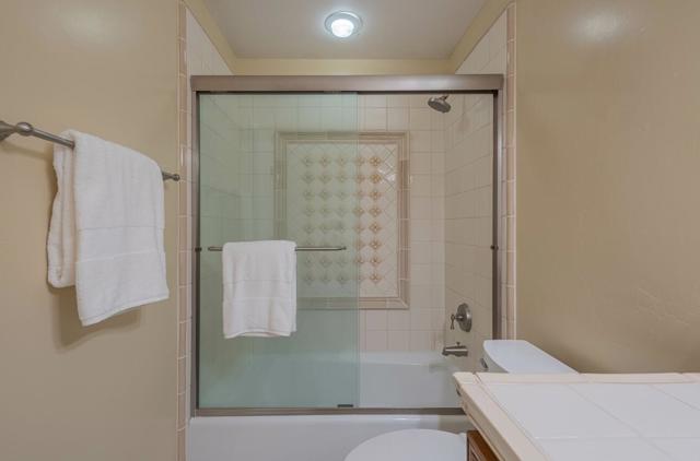 407 Mirador Court, Monterey CA: https://media.crmls.org/mediaz/d1b955e7-4e1a-4515-b49b-a88d387480b7.jpg