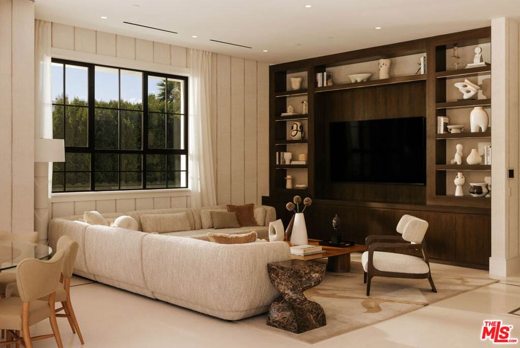 MLS #26876435 image #8
