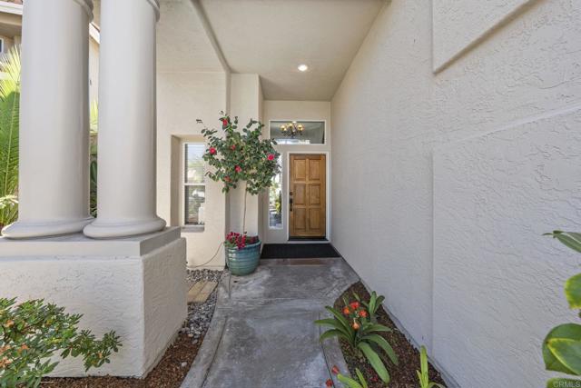 Detail Gallery Image 7 of 50 For 3796 via Las Villas, Oceanside,  CA 92056 - 4 Beds | 2/1 Baths