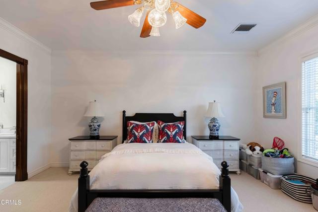 2300 Weybridge Drive, Bakersfield CA: https://media.crmls.org/mediaz/d1b9d29c-588f-48b4-b92a-9b550ff12b52.jpg