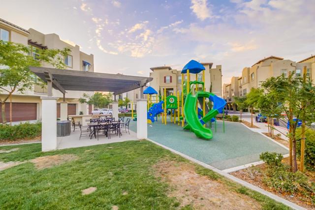 Detail Gallery Image 47 of 55 For 317 Brookside Way, Santee,  CA 92071 - 2 Beds | 2/1 Baths