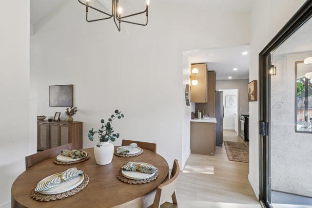 Detail Gallery Image 11 of 36 For 737 Nob Cir, Vista,  CA 92084 - 2 Beds | 2 Baths