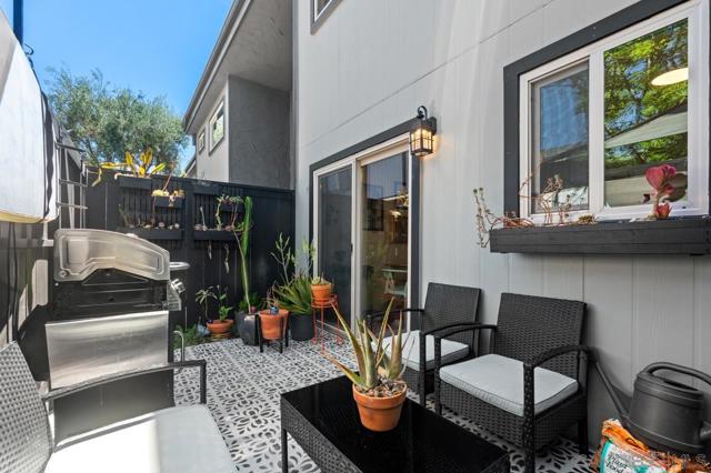 8150 Lemon Ave, La Mesa CA: https://media.crmls.org/mediaz/d1bb5588-a437-415c-b263-a37dec35ddde.jpg