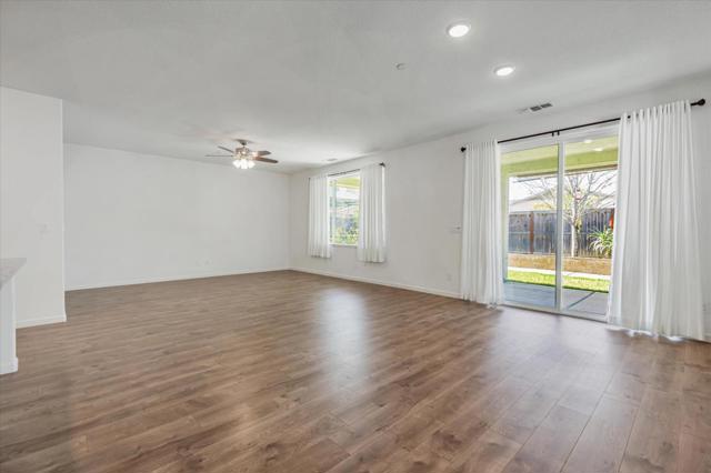 Image 6 of 48 For 9969 Wagoner Way