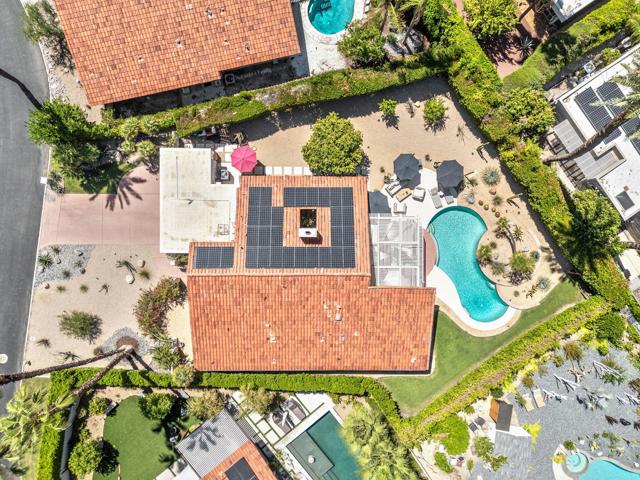 4 Lincoln Place, Rancho Mirage CA: https://media.crmls.org/mediaz/d1bca3e4-ee24-4739-a474-a524b389bcf1.jpg