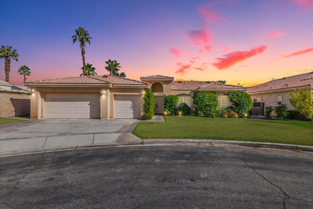 79030 Ladera Drive, La Quinta CA: https://media.crmls.org/mediaz/d1bdc786-c17b-42ee-84f3-fb3089301b66.jpg