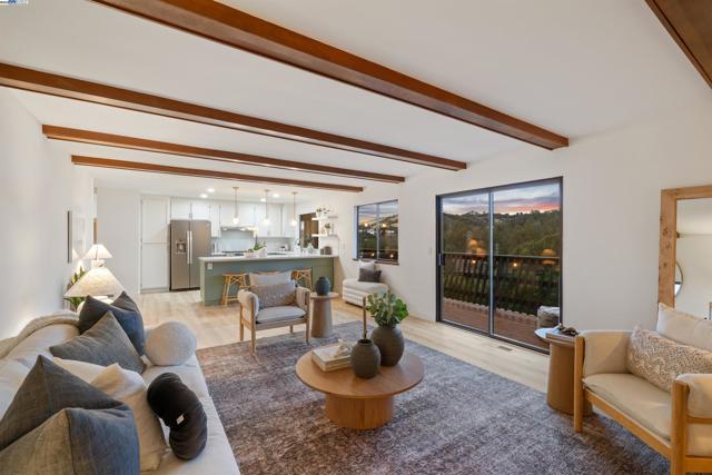 1768 Astor Ct, San Leandro CA: https://media.crmls.org/mediaz/d1bdfb0b-0586-4d66-a4f1-0acdb1fa5c5f.jpg