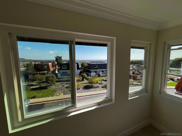 11524 Azucena Dr, San Diego CA: https://media.crmls.org/mediaz/d1bed8cc-83ef-4066-b818-93bcd6f4b0a1.jpg