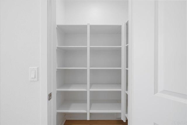 Detail Gallery Image 12 of 49 For 31552 Calle De Las Rosas, Bonsall,  CA 92003 - 4 Beds | 2/1 Baths