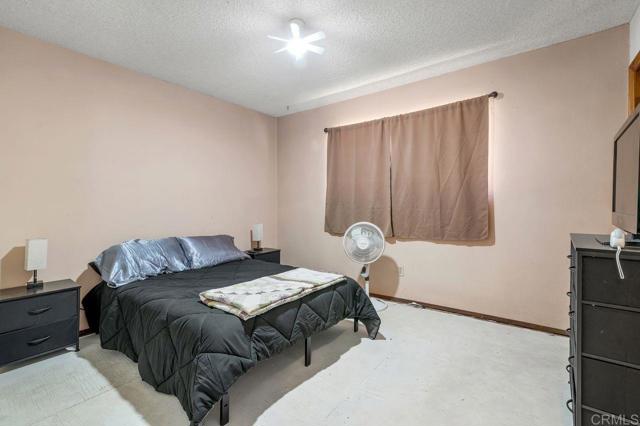 13442 Mountainside Drive, Poway CA: https://media.crmls.org/mediaz/d1c13930-16b0-4d9b-bbf5-f94a792dbfd0.jpg