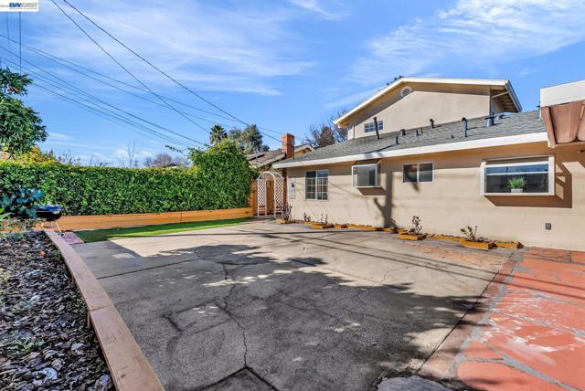 Image 42 of 43 For 1532 Kooser Rd