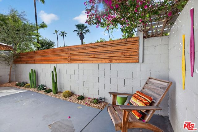 1647 S Andee Drive, Palm Springs, CA 92264