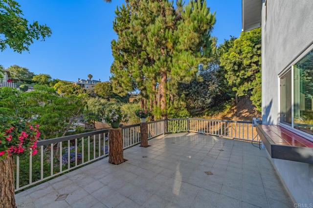 3526 TICONDEROGA Street, San Diego CA: https://media.crmls.org/mediaz/d1c1fcad-f642-433e-80a1-5d97543f573b.jpg