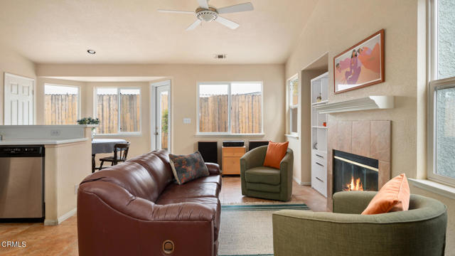 Detail Gallery Image 4 of 18 For 258 Dairyland Rd, Buellton,  CA 93427 - 3 Beds | 2 Baths