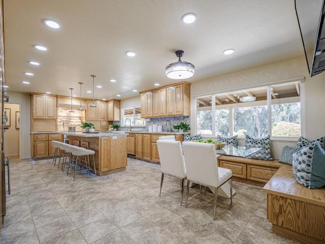 20150 Tarawild Court, Prunedale CA: https://media.crmls.org/mediaz/d1c2e73a-ba1e-4dcb-a982-d10149d93608.jpg