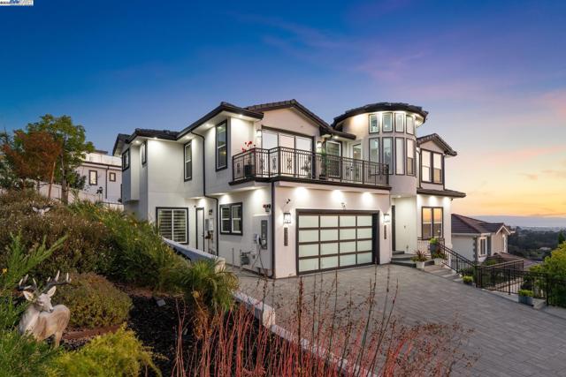 3606 Sarita St, Hayward CA: https://media.crmls.org/mediaz/d1c34a6b-7eed-42ca-b83d-2cc3951bdbb4.jpg