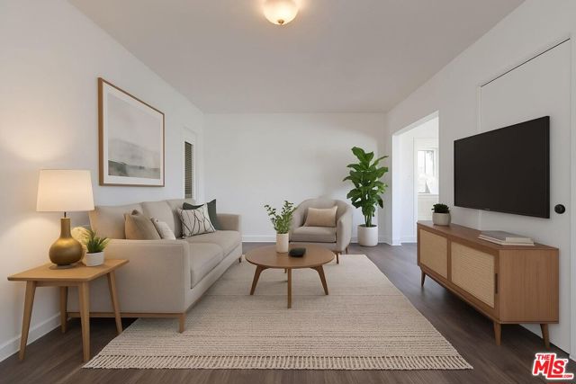758 W 120th Street, Los Angeles CA: https://media.crmls.org/mediaz/d1c36d2b-ee31-4661-beb4-4a8842c5dc08.jpg