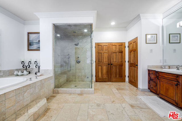 4520 TYRONE Avenue, Sherman Oaks CA: https://media.crmls.org/mediaz/d1c404fa-3af0-4838-92f9-833be2219a09.jpg