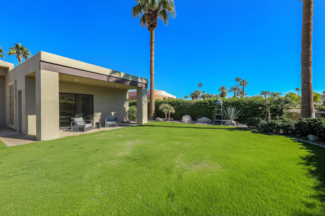 Image 9 of 53 For 77080 Sandpiper Drive