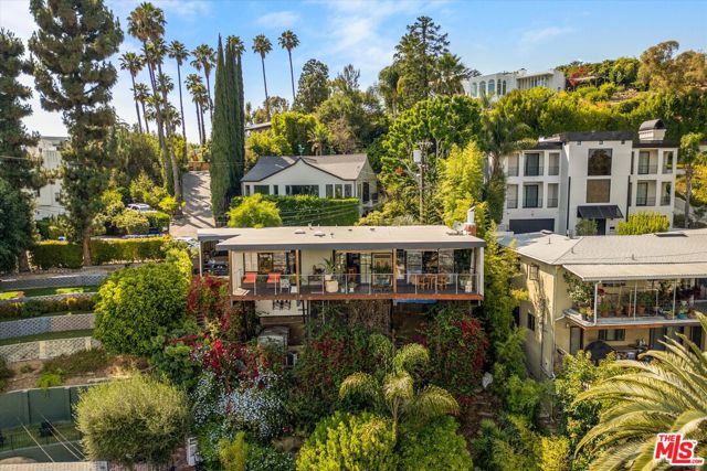 6190 Temple Hill Drive, Los Angeles CA: https://media.crmls.org/mediaz/d1c6d655-4b5a-4866-b170-d1ded8a2d2c4.jpg