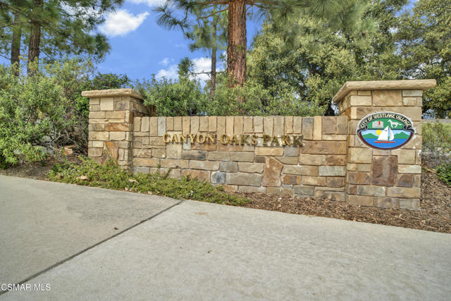 30836 Overfall Drive, Westlake Village CA: https://media.crmls.org/mediaz/d1c6ea5f-4325-478e-b7fe-b15c784fe842.jpg