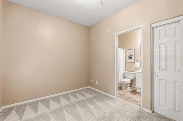 Detail Gallery Image 24 of 51 For 16914 Torbett Ln #16,  San Diego,  CA 92127 - 2 Beds | 2/1 Baths