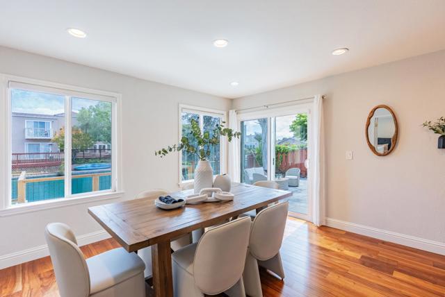370 Sailfish, Foster City CA: https://media.crmls.org/mediaz/d1c93b30-8954-499f-9c44-9b3979637d35.jpg