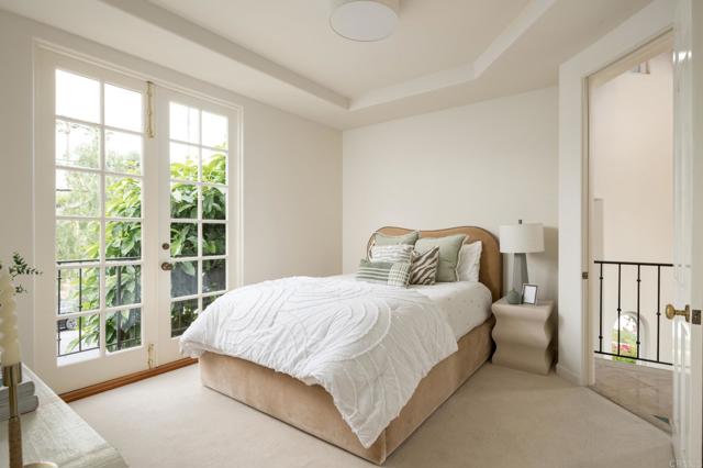 Detail Gallery Image 32 of 47 For 654 Bonair Pl, La Jolla,  CA 92037 - 5 Beds | 4 Baths